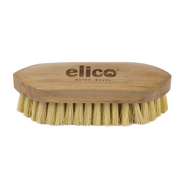 brush-water-wood