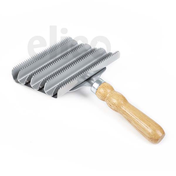 curry-comb-metal