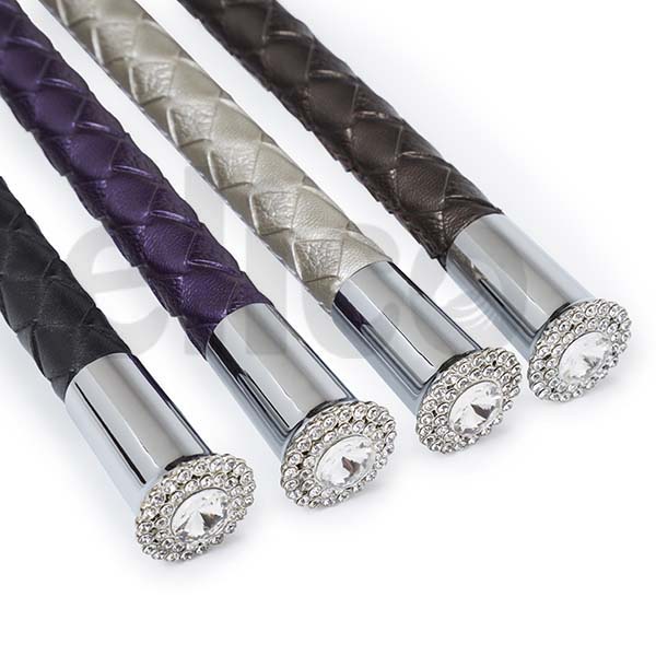 whip-dressage-st100-close