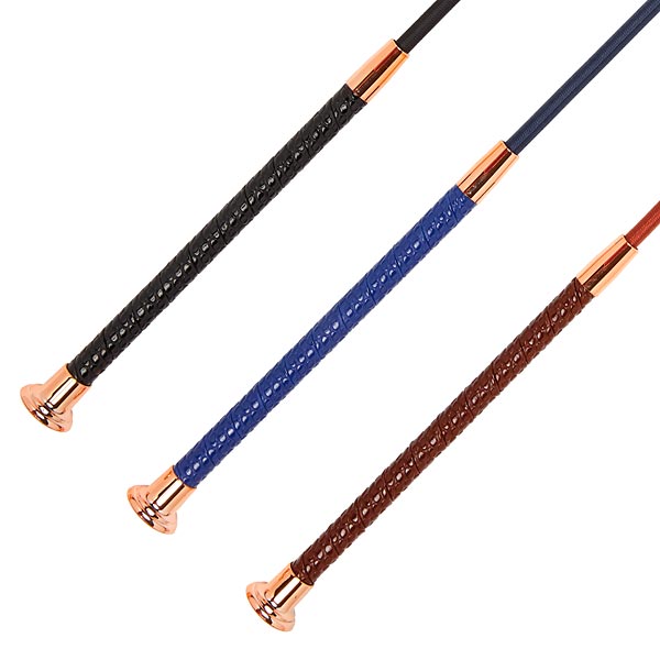 whip-riding-rosegold-closeup